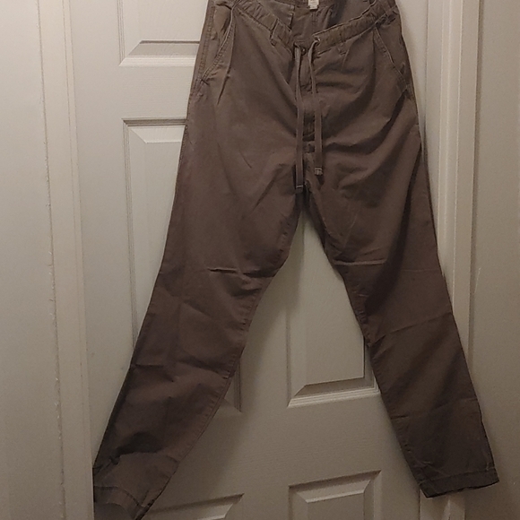 Gap Olive jogger pants - Picture 1 of 6